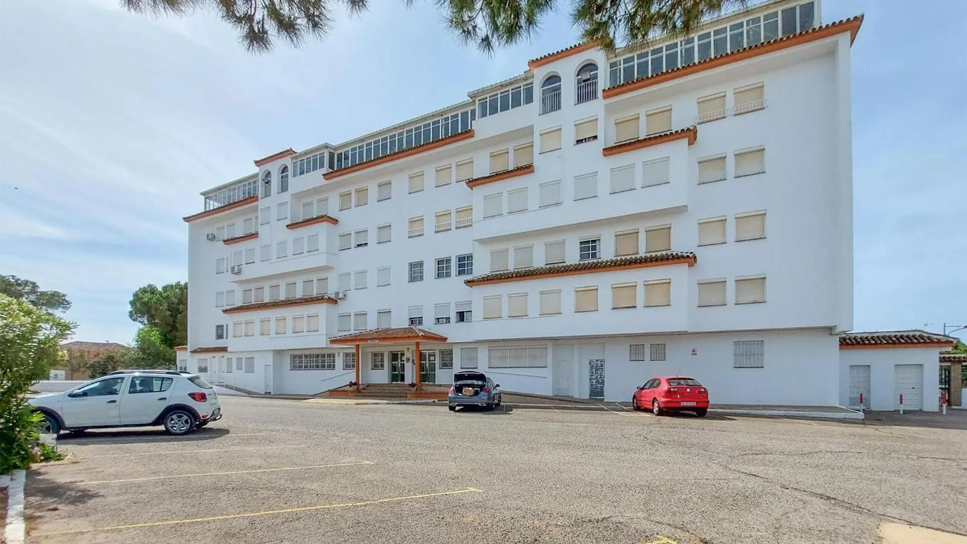 2 Bedroom Lovely Apartment In Matalascanas