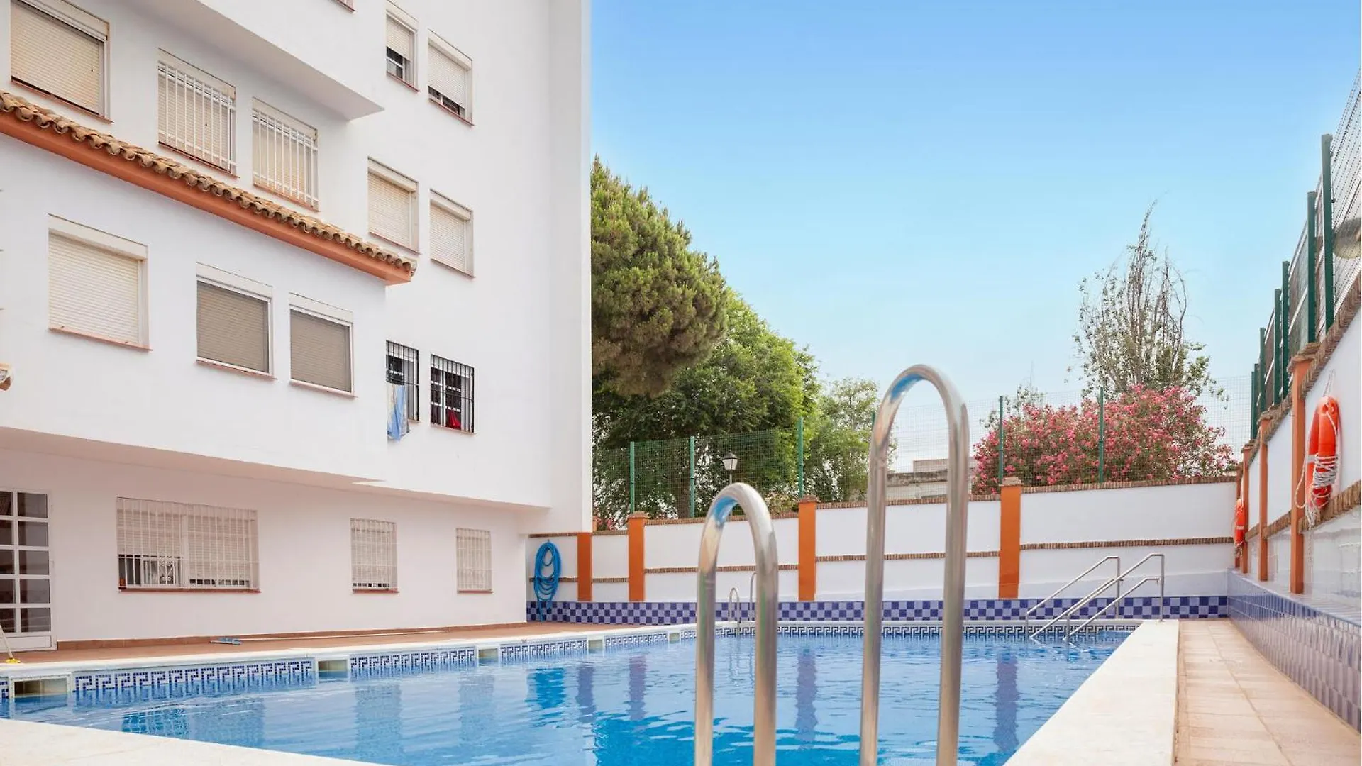 2 Bedroom Lovely Apartment In Matalascanas