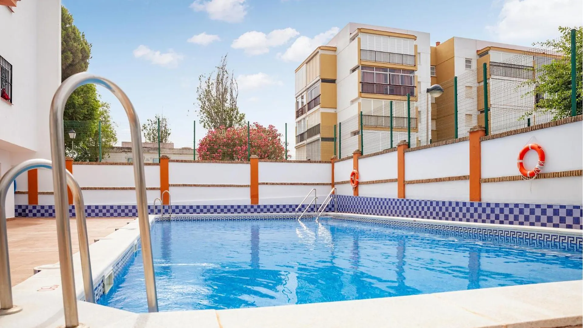 2 Bedroom Lovely Apartment In Matalascanas